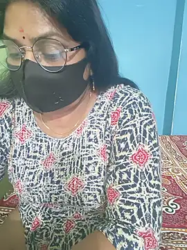 Snapshot of fuunalka chatting on May 19, 1:56 am fuunalka online show from May 19, 1:56 am