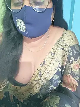 Snapshot of fuunalka chatting on July 4, 5:35 am fuunalka online show from July 4, 5:35 am