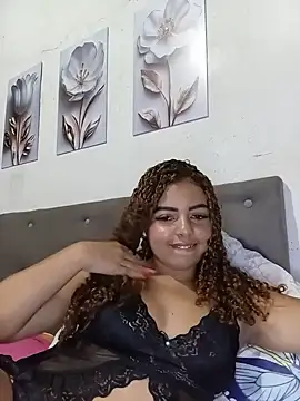 Snapshot of jade_Hellena chatting on June 4, 5:08 pm jade Hellena online show from June 4, 5:08 pm
