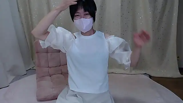 Snapshot of ASAHI_chan chatting on September 19, 12:17 pm ASAHI chan online show from September 19, 12:17 pm
