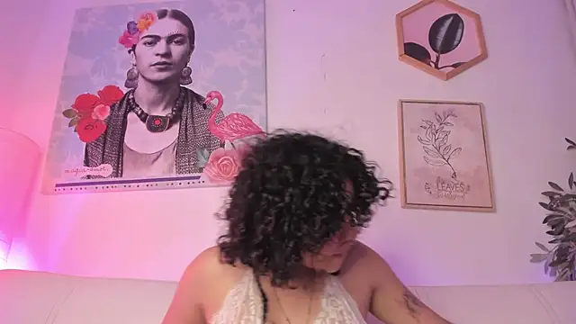 Dhalila  online show from March 17, 8:07 am