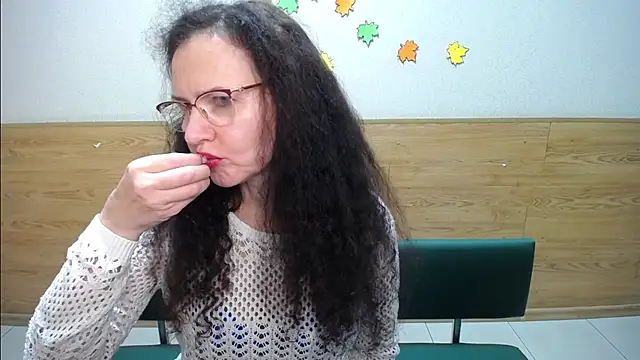 Miroslava Happi online show from September 29, 6:29 am