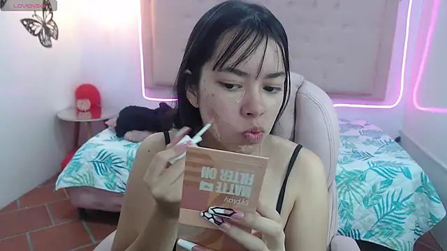 honnielane online show from February 20, 12:36 pm