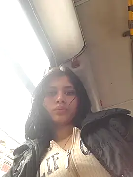 Snapshot of CHLOE_ISABELL chatting on February 17, 2:37 pm CHLOE ISABELL online show from February 17, 2:37 pm