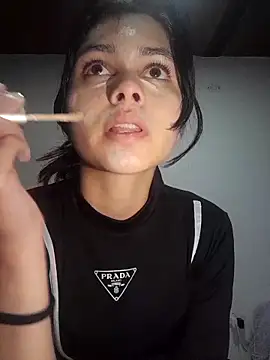 Snapshot of CHLOE_ISABELL chatting on October 1, 2:39 am CHLOE ISABELL online show from October 1, 2:39 am