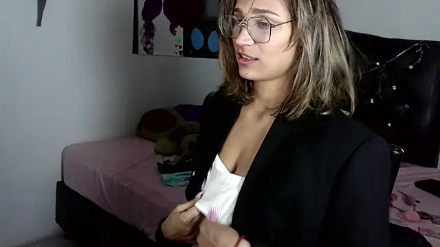 Auroraa soul online show from December 14, 9:03 am