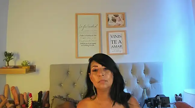 Jackiehmilf52 online show from February 16, 5:04 pm