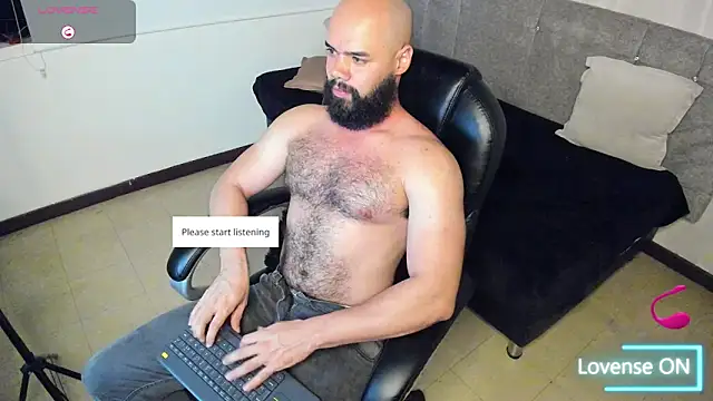 Snapshot of Luke_Diaz7 chatting on October 3, 3:03 am Luke Diaz7 online show from October 3, 3:03 am