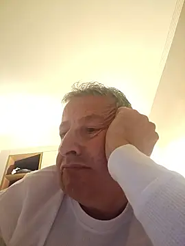 mann4u147 online show from January 12, 9:31 pm