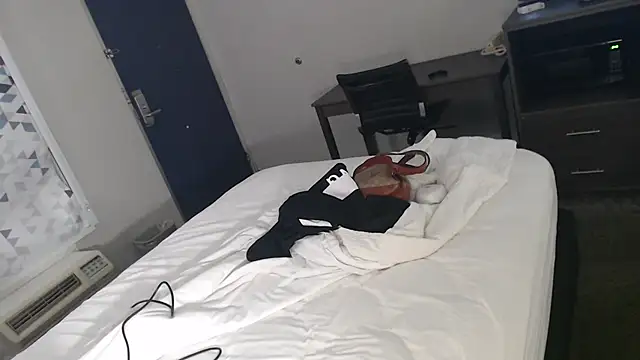 cassieeangelbby online show from November 29, 7:22 am