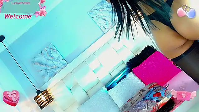 Snapshot of BelovedChain01 chatting on November 29, 5:10 am BelovedChain01 online show from November 29, 5:10 am