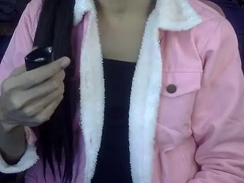 YourCDBitch online show from November 14, 8:07 pm