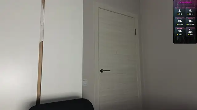 Sakura Moore online show from November 15, 2:57 pm