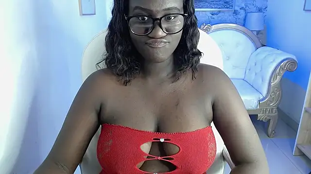 shanntall tk online show from December 4, 7:44 pm