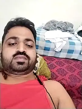 Vij717 online show from February 19, 12:00 pm