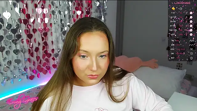 Snapshot of EmilyxxGraces chatting on February 27, 11:49 pm EmilyxxGraces online show from February 27, 11:49 pm