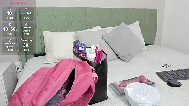 elizabeth 20 online show from November 1, 7:05 pm