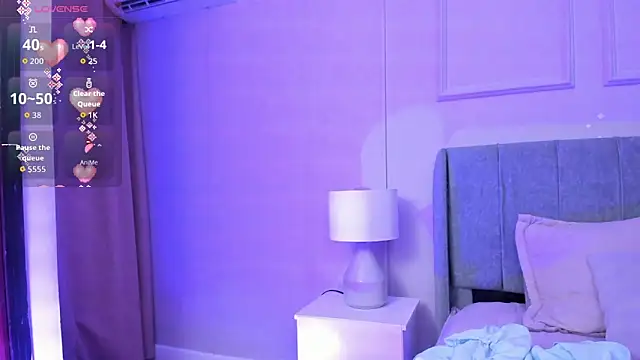 elizabeth 20 online show from December 19, 7:32 pm