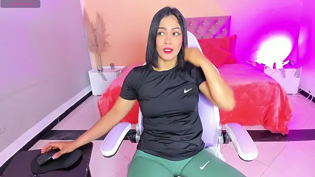 cristal crossfitx online show from November 19, 10:04 am