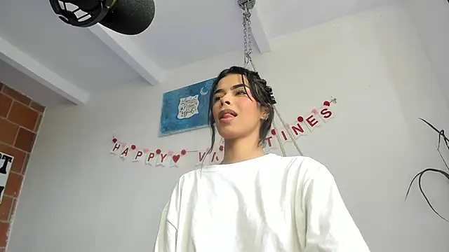 gothwhore77 online show from February 20, 4:03 pm