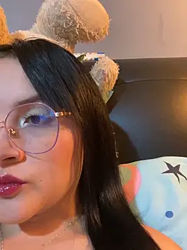 Snapshot of ValentinaOrtiz3 chatting on September 14, 12:43 am ValentinaOrtiz3 online show from September 14, 12:43 am