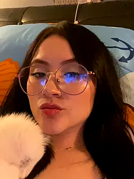 Snapshot of ValentinaOrtiz3 chatting on September 28, 4:18 am ValentinaOrtiz3 online show from September 28, 4:18 am