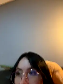 Snapshot of ValentinaOrtiz3 chatting on November 23, 3:28 am ValentinaOrtiz3 online show from November 23, 3:28 am