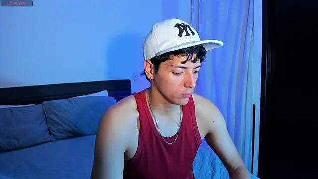 Snapshot of _JacobMiller__ chatting on November 19, 9:04 pm JacobMiller online show from November 19, 9:04 pm