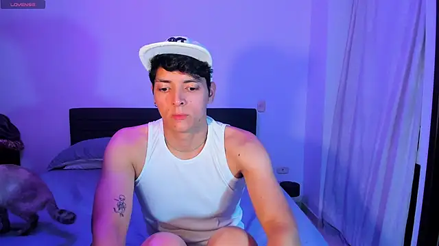 Snapshot of _JacobMiller__ chatting on December 4, 10:18 pm JacobMiller online show from December 4, 10:18 pm