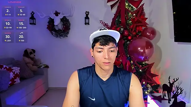 Snapshot of _JacobMiller__ chatting on December 23, 5:27 am JacobMiller online show from December 23, 5:27 am