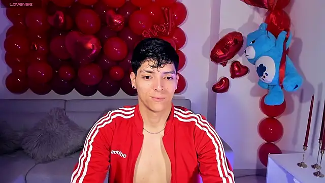 Snapshot of _JacobMiller__ chatting on February 13, 1:23 am JacobMiller online show from February 13, 1:23 am