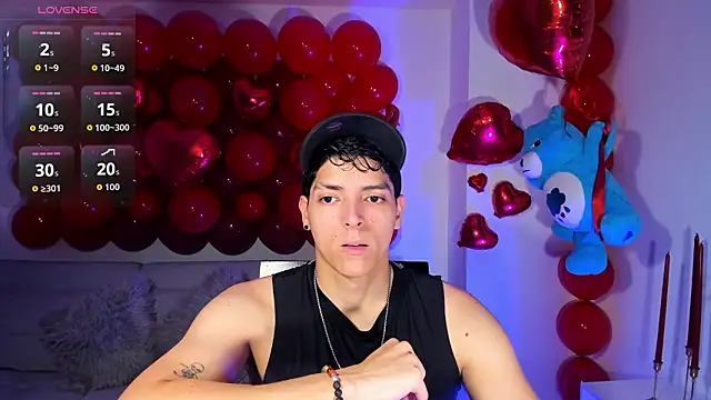 Snapshot of _JacobMiller__ chatting on February 14, 1:24 am JacobMiller online show from February 14, 1:24 am