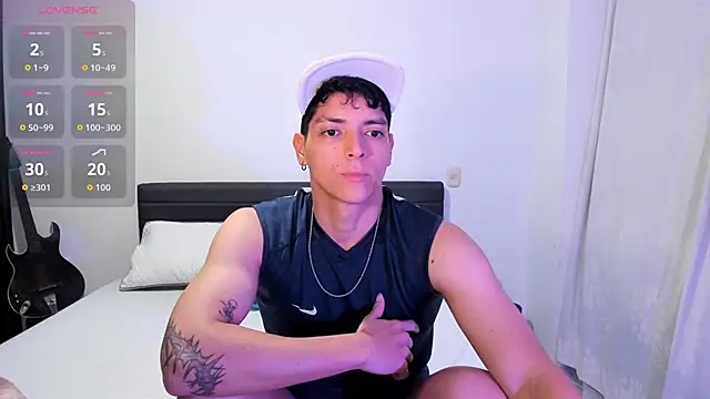 Snapshot of _JacobMiller__ chatting on March 11, 11:11 pm JacobMiller online show from March 11, 11:11 pm