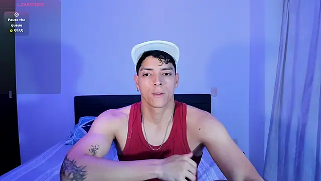 Snapshot of _JacobMiller__ chatting on March 29, 10:10 pm JacobMiller online show from March 29, 10:10 pm