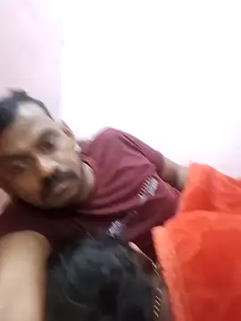 Snapshot of Hot_couple493 chatting on February 12, 12:48 am Hot couple493 online show from February 12, 12:48 am