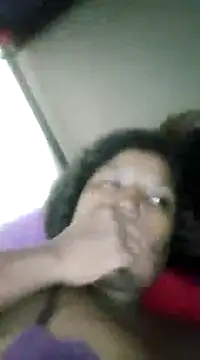 Snapshot of Coco_Nile chatting on February 13, 12:24 am Coco Nile online show from February 13, 12:24 am