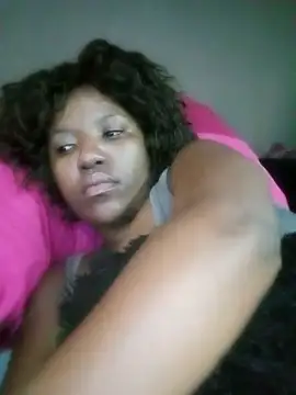 Snapshot of Coco_Nile chatting on February 18, 8:25 pm Coco Nile online show from February 18, 8:25 pm