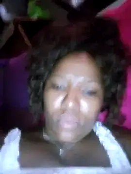 Snapshot of Coco_Nile chatting on February 21, 3:54 pm Coco Nile online show from February 21, 3:54 pm