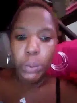 Snapshot of Coco_Nile chatting on February 25, 2:44 pm Coco Nile online show from February 25, 2:44 pm