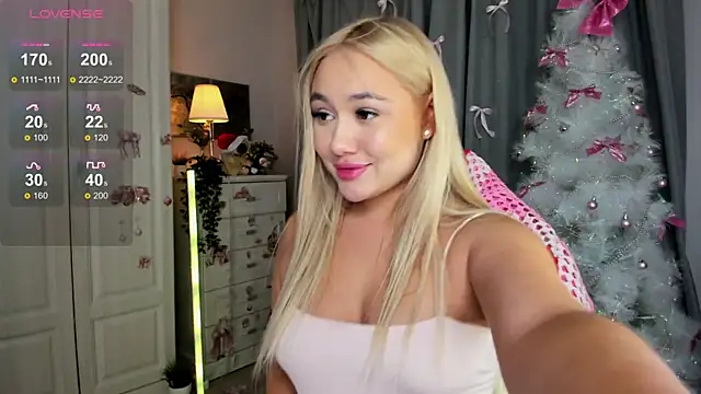 Snapshot of _Loneve__ chatting on January 11, 3:17 pm Loneve online show from January 11, 3:17 pm