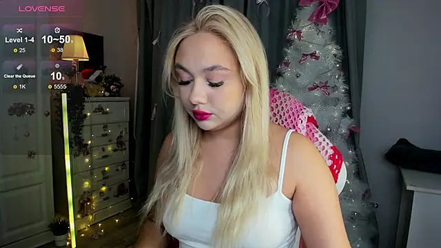 Snapshot of _Loneve__ chatting on January 14, 3:23 am Loneve online show from January 14, 3:23 am