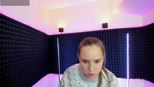 Lika 0ne online show from February 24, 12:59 pm