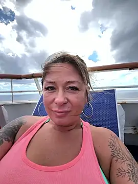 bossyroxy84 online show from January 8, 5:15 pm