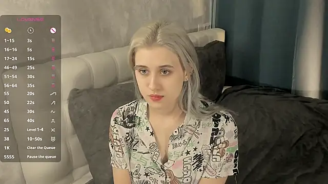 ConstanceBails online show from March 12, 6:40 am