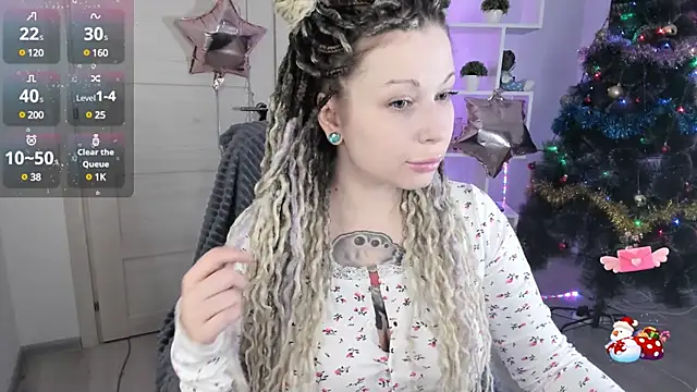 HoneySallyMoore online show from December 27, 7:57 pm