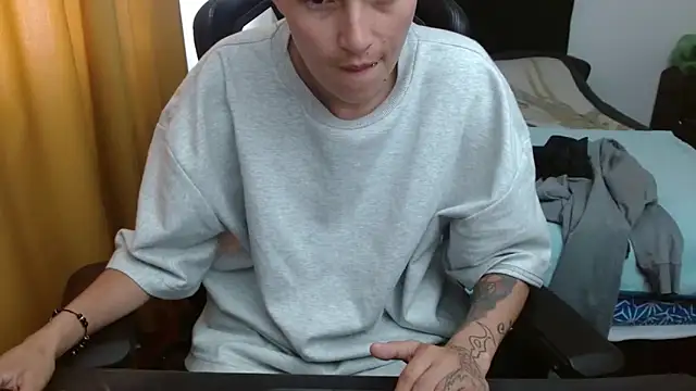 Snapshot of duo_peludoo chatting on June 26, 4:33 pm duo peludoo online show from June 26, 4:33 pm