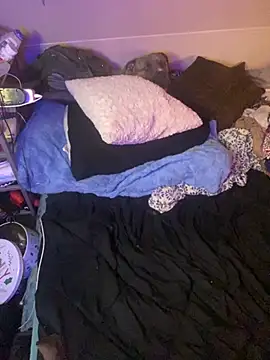 favoritestepsis online show from December 1, 2:33 pm