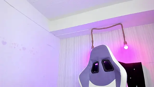 nicky angel1 online show from October 29, 6:42 pm