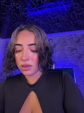 Snapshot of Scarlett-LS chatting on May 12, 2:41 am Scarlett-LS online show from May 12, 2:41 am