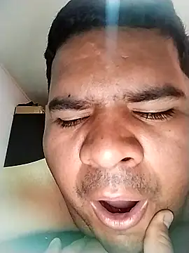 Snapshot of oscarshow24 chatting on February 22, 1:57 pm oscarshow24 online show from February 22, 1:57 pm